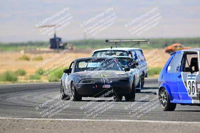 media/Sep-29-2024-24 Hours of Lemons (Sun) [[6a7c256ce3]]/Sunrise (1115a-1130a)/